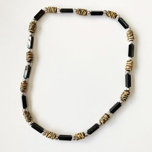 Vintage black & tiger stripe bead stretch necklace